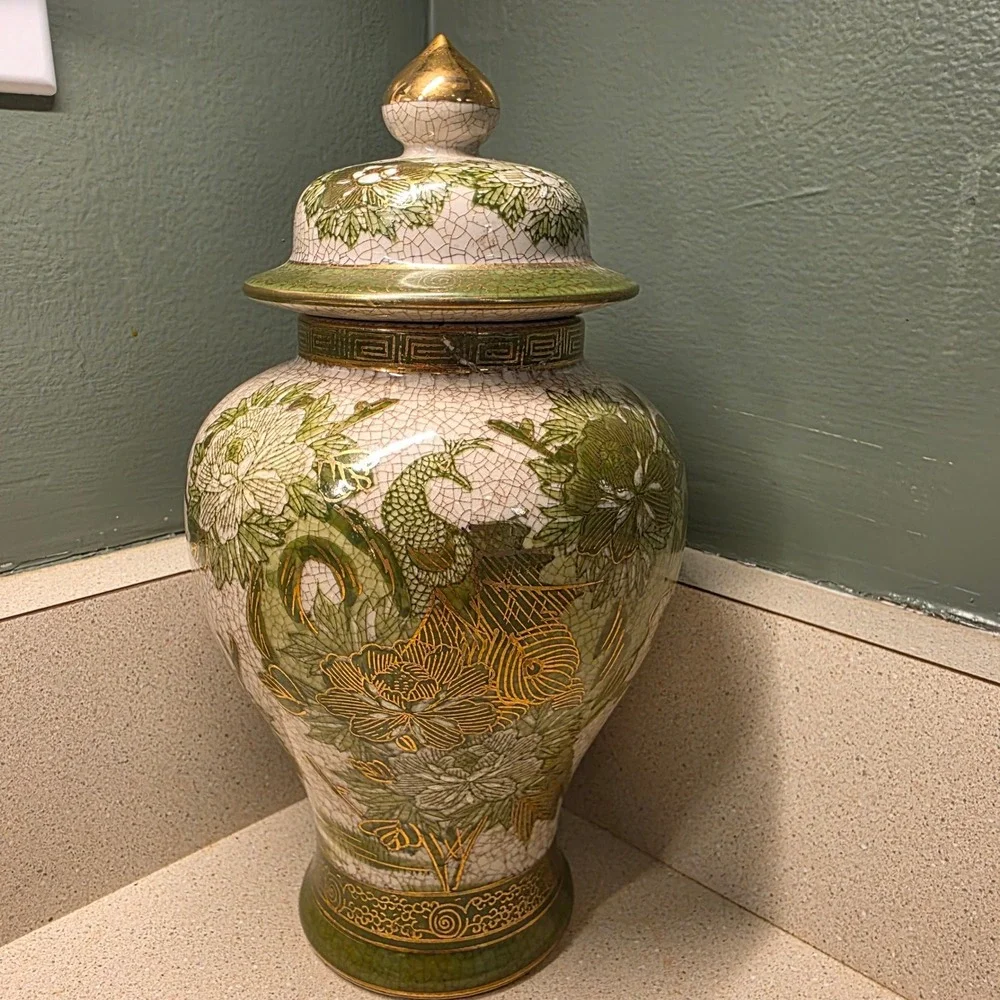 Satsuma Ginger Jar 10